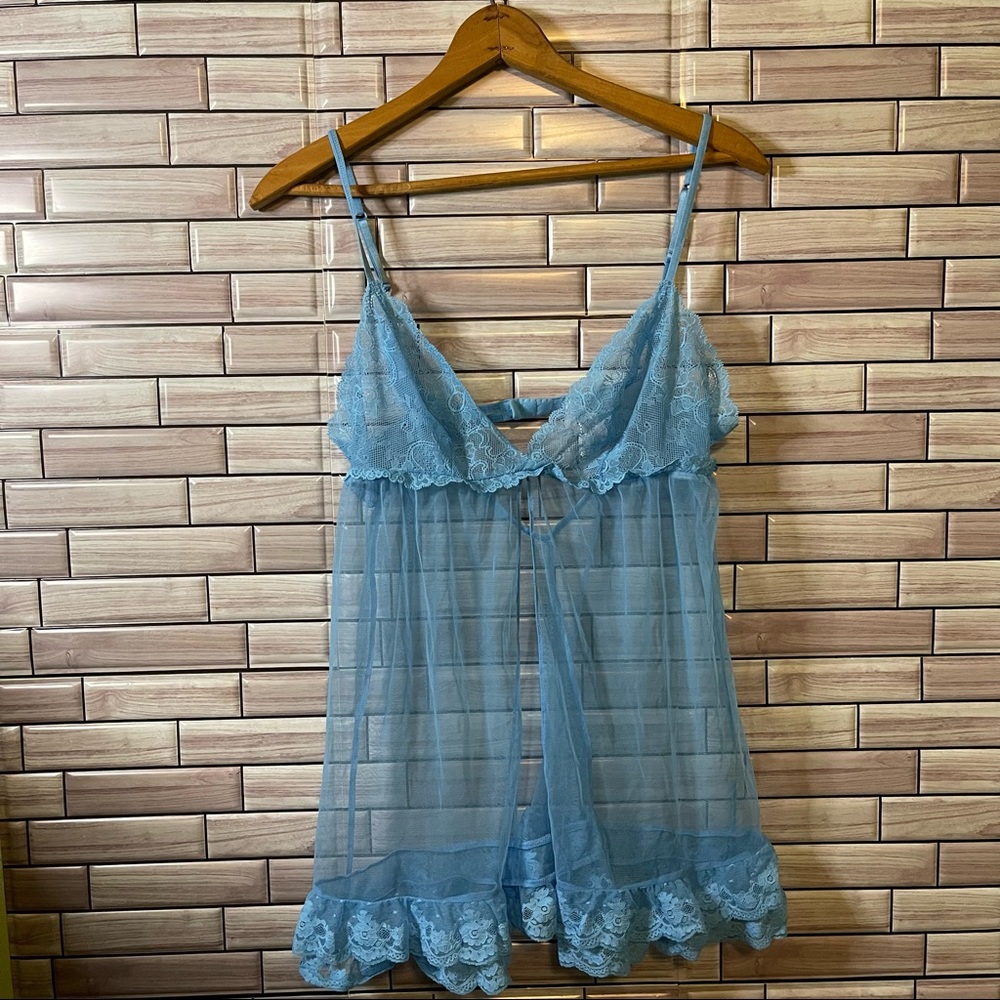 Women’s Victoria’s Secret Baby Doll Nighty Ruffle Hem Size Medium